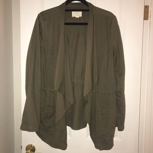 Caslon Army Green light weight draped blazer